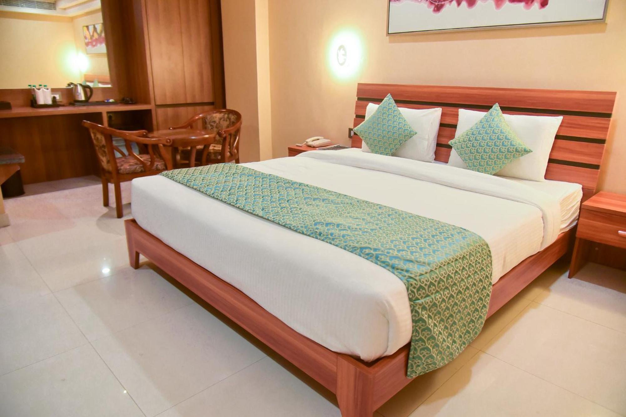 Hotel Apollo Grand Gauháti Kültér fotó