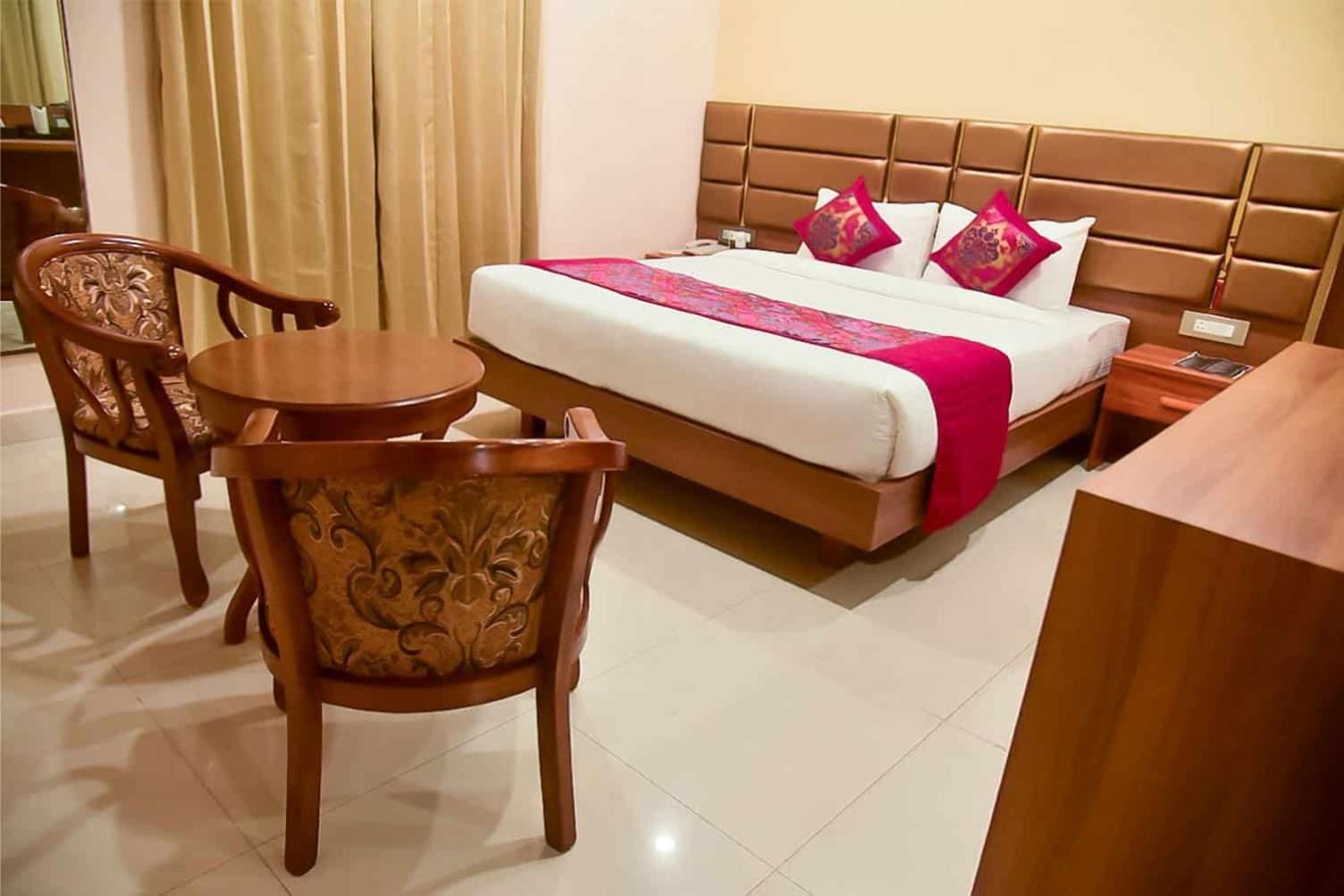Hotel Apollo Grand Gauháti Kültér fotó