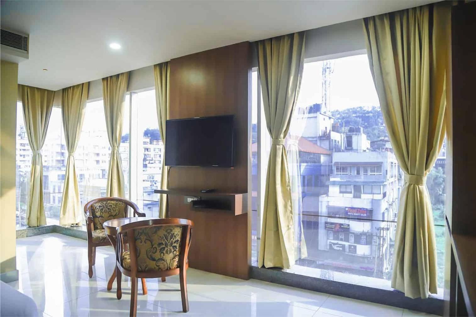 Hotel Apollo Grand Gauháti Kültér fotó